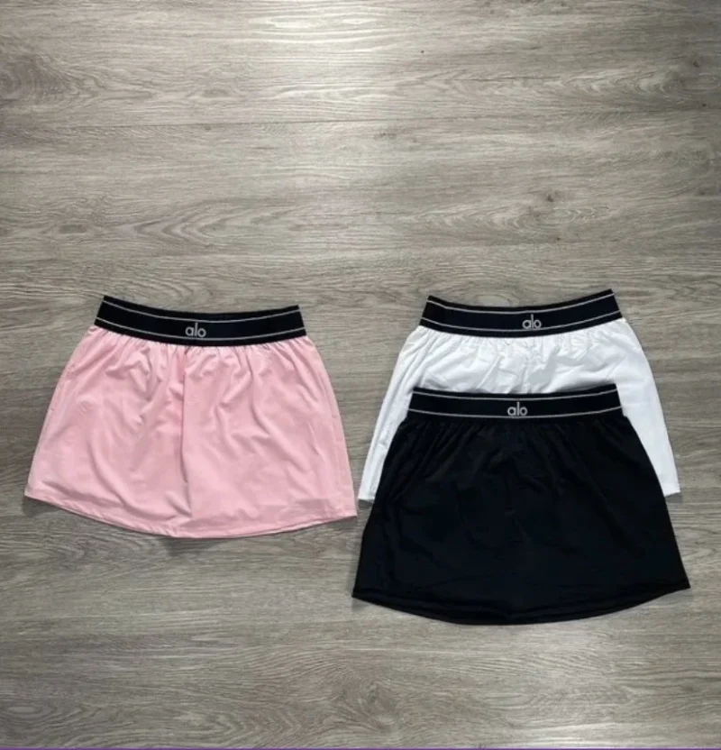 Falda Deportiva Alo Yoga con Short Interno - Imagen 3